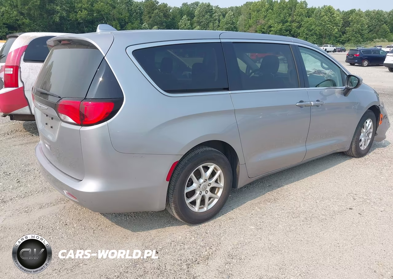 2020 Chrysler Voyager Lx VIN:2C4RC1CG7LR216208 - 4