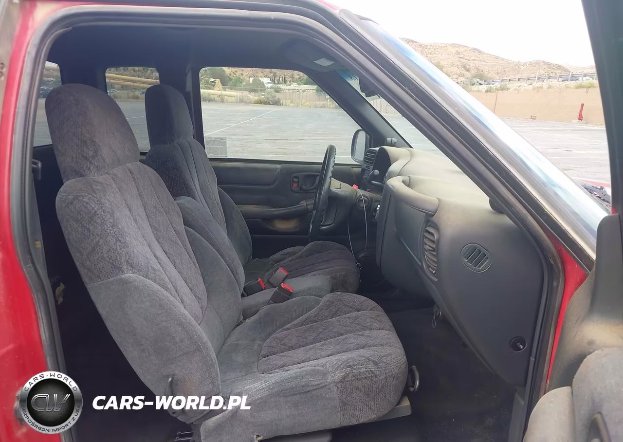 1998 GMC Sonoma Sls VIN:1GTCS1949W8536667 - 5