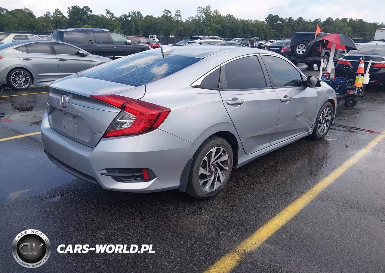 2017 Honda Civic Ex VIN:19XFC2F70HE022455 - 4
