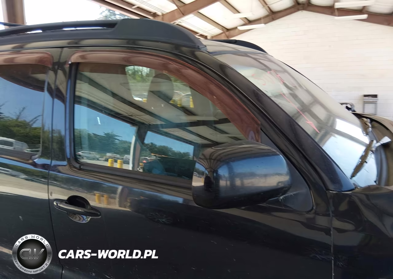 2010 Toyota Tacoma V6 VIN:3TMMU4FN2AM020037 - 13