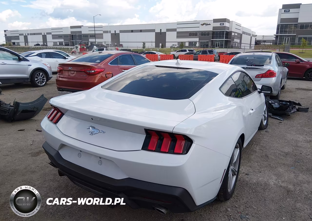 2026 Ford Mustang Ecoboost Premium Fastback VIN:1FA6P8TH3T5110477 - 4
