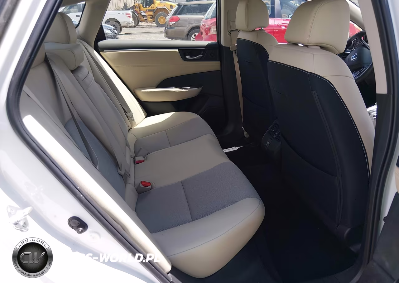 2019 Honda Clarity Plug-In Hybrid VIN:JHMZC5F10KC003976 - 8