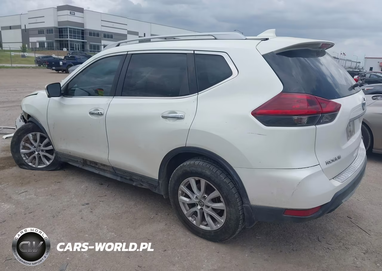 2018 Nissan Rogue Sv VIN:5N1AT2MT1JC840523 - 3