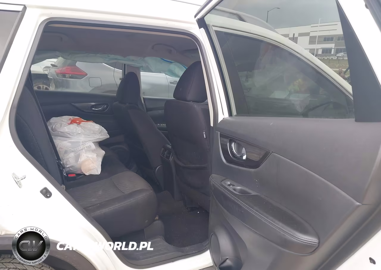 2018 Nissan Rogue Sv VIN:5N1AT2MT1JC840523 - 8