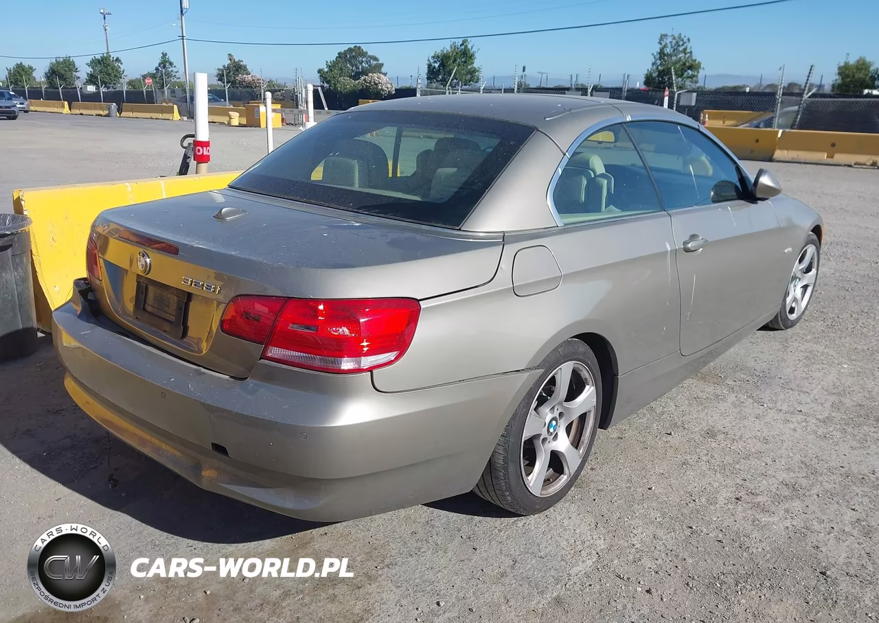 2009 BMW 328I VIN:WBAWL13529PX26832 - 4