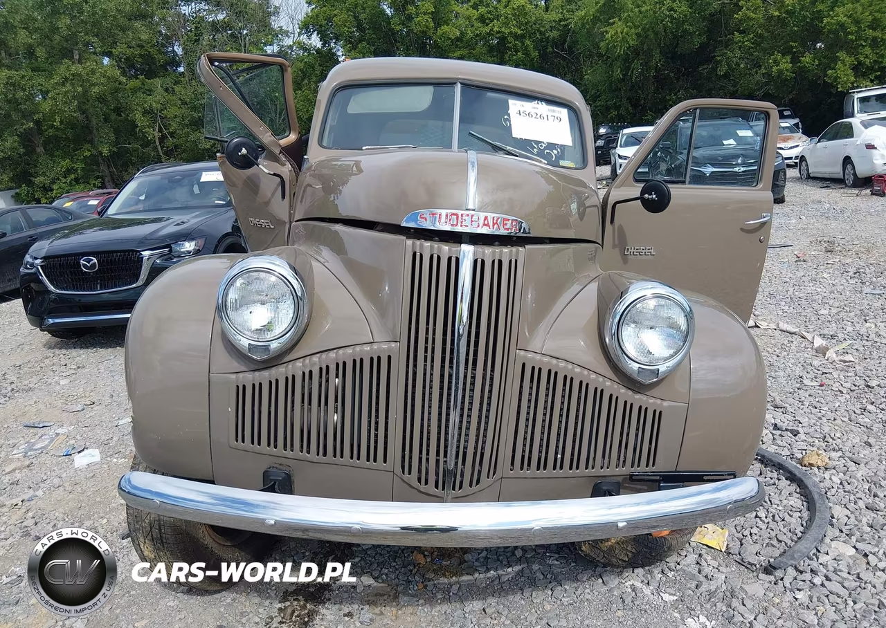 1947 Studebaker President VIN:41302 - 11