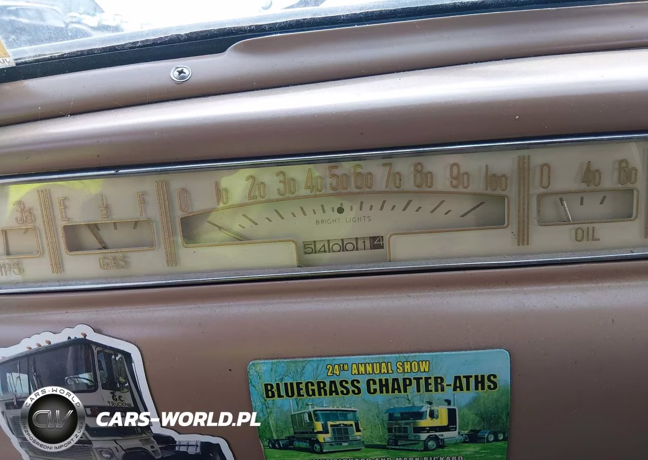 1947 Studebaker President VIN:41302 - 7