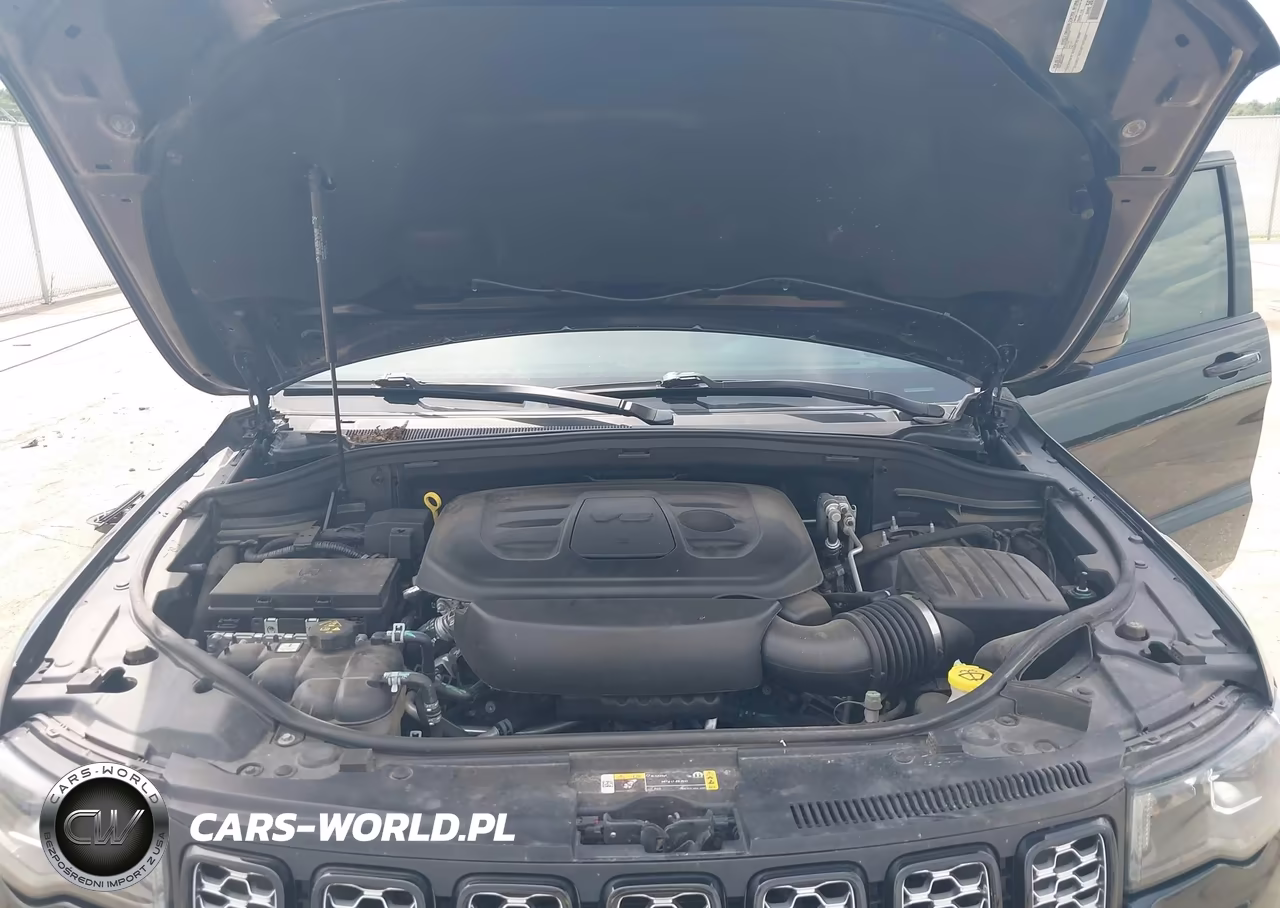 2021 Jeep Grand Cherokee Laredo X 4X2 VIN:1C4RJEAG4MC679885 - 10