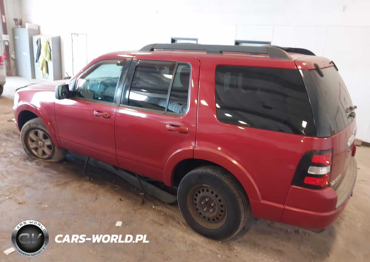 2010 Ford Explorer Xlt VIN:1FMEU7DE3AUA32293 - 3