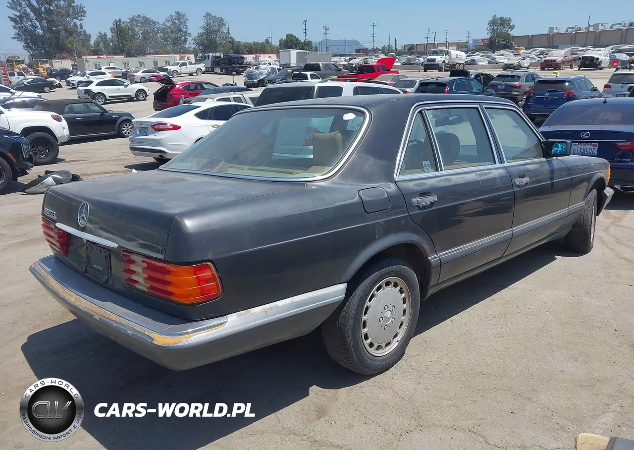 1990 Mercedes-Benz 300 Sel VIN:WDBCA25D3LA537072 - 4