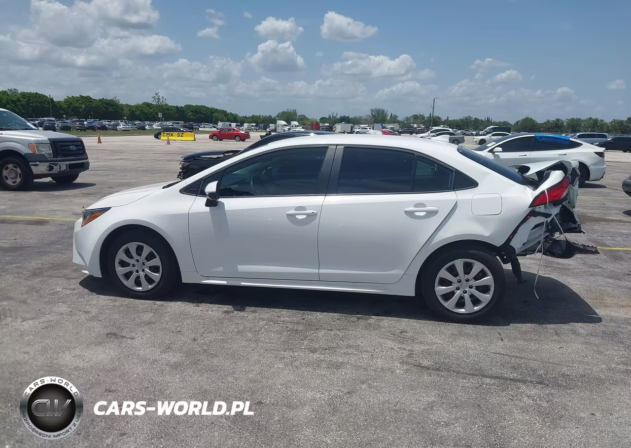 2026 Toyota Corolla Le VIN:5YFB4MDE7TP385688 - 14