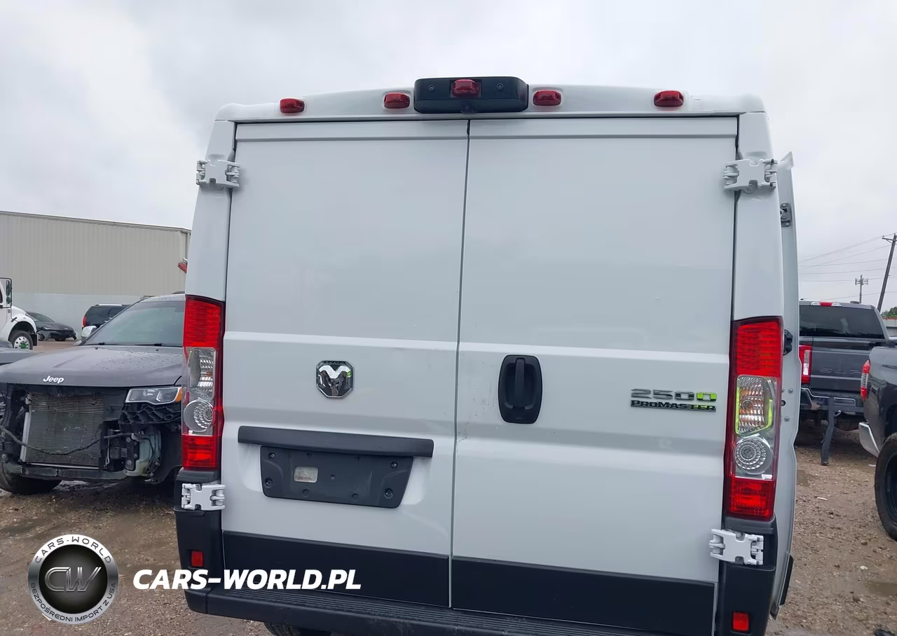 2025 Ram Promaster 2500 Tradesman Low Roof 136 Wb W-Pass Seat VIN:3C6LRVVG2SE513824 - 17