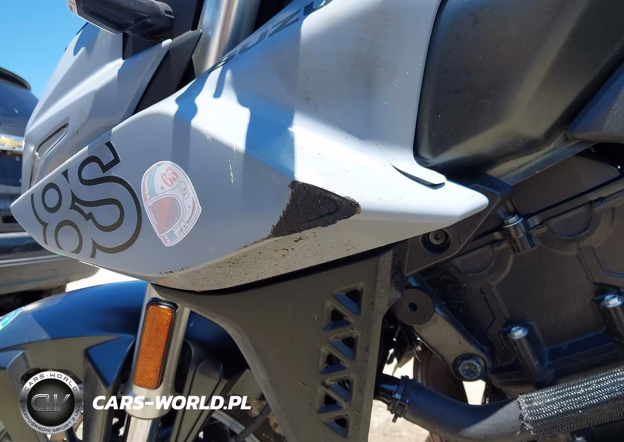 2024 Suzuki Gsx800 R VIN:JS1EM11B9R7100032 - 15
