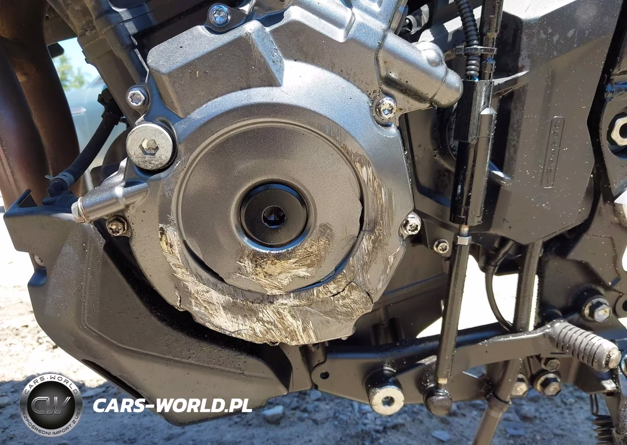 2024 Suzuki Gsx800 R VIN:JS1EM11B9R7100032 - 16