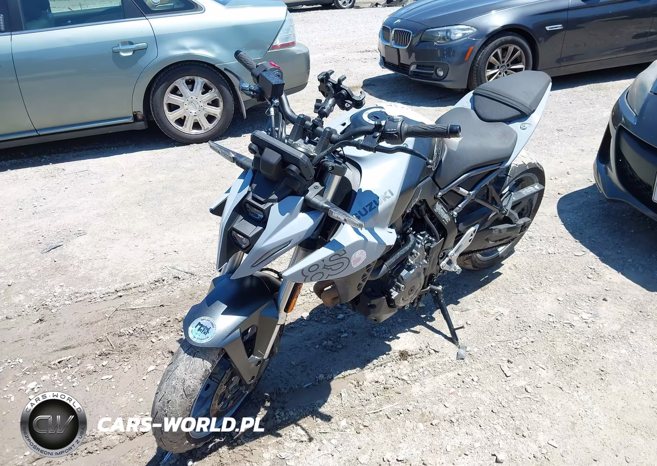 2024 Suzuki Gsx800 R VIN:JS1EM11B9R7100032 - 2