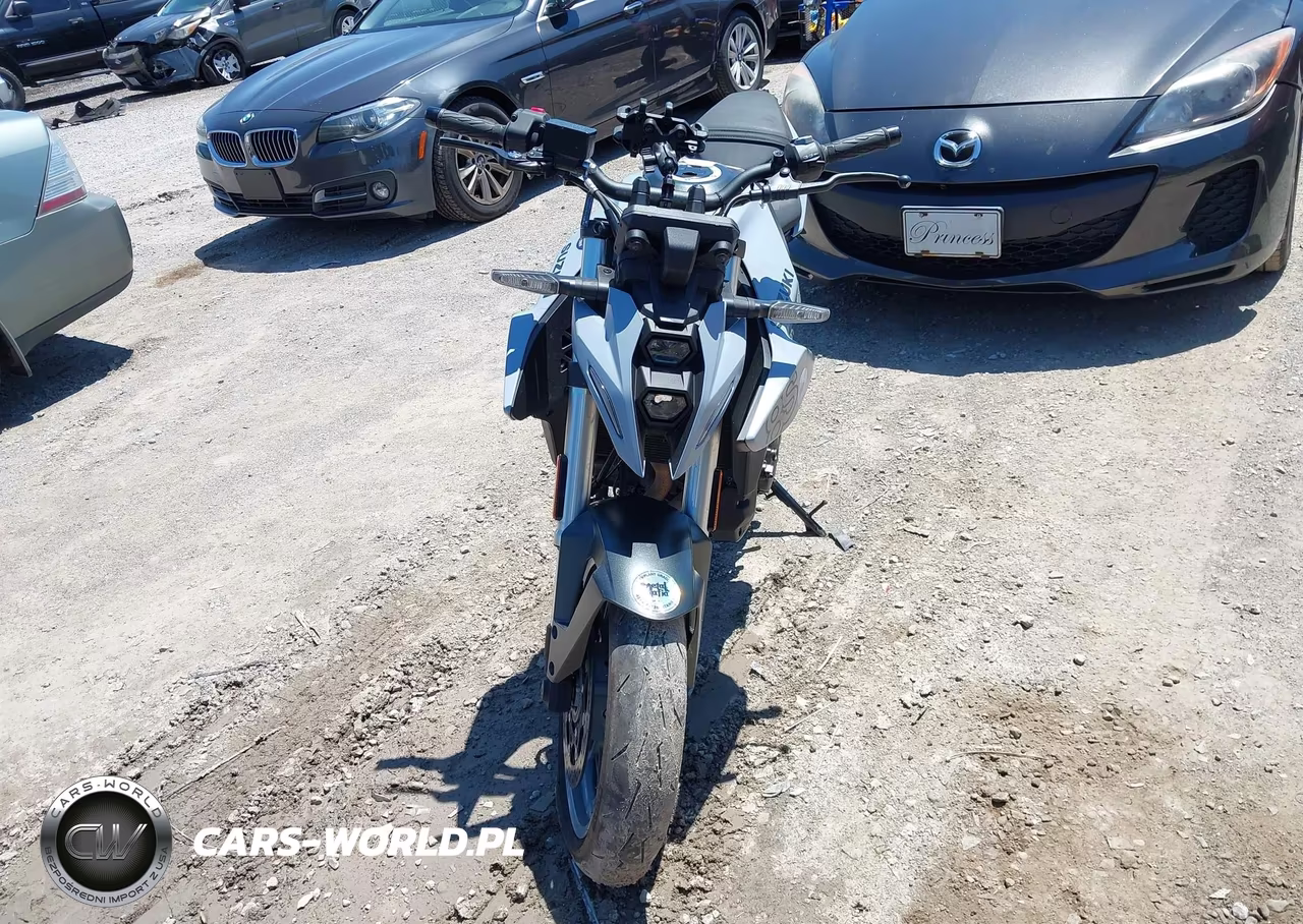 2024 Suzuki Gsx800 R VIN:JS1EM11B9R7100032 - 5