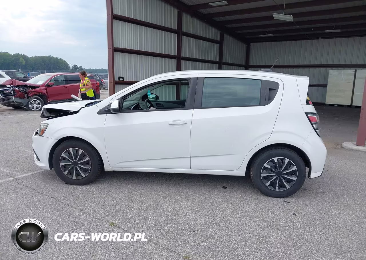 2017 Chevrolet Sonic Lt Auto VIN:1G1JG6SH5H4168722 - 15