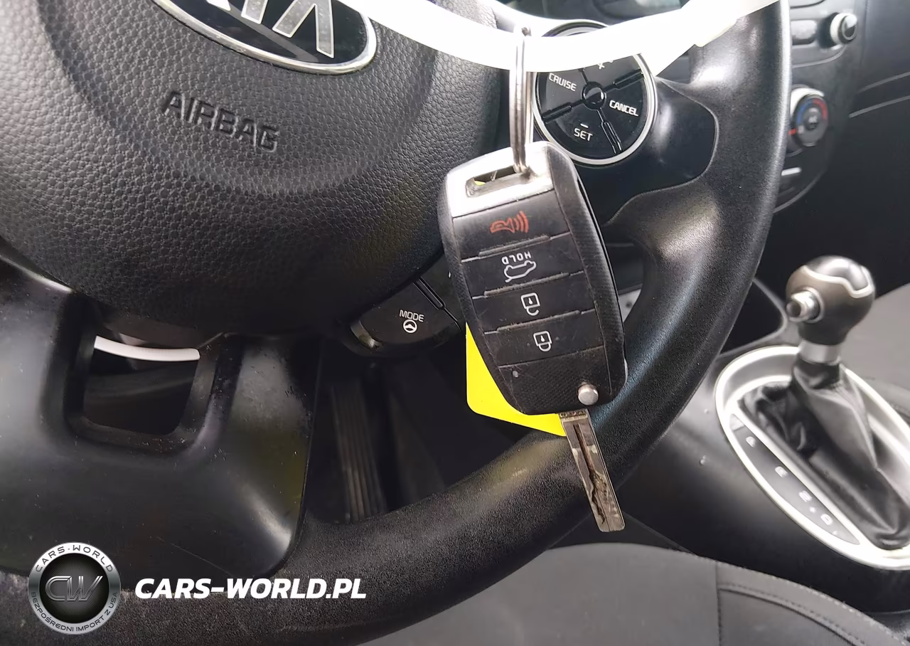 2014 Kia Soul VIN:KNDJN2A23E7099056 - 11