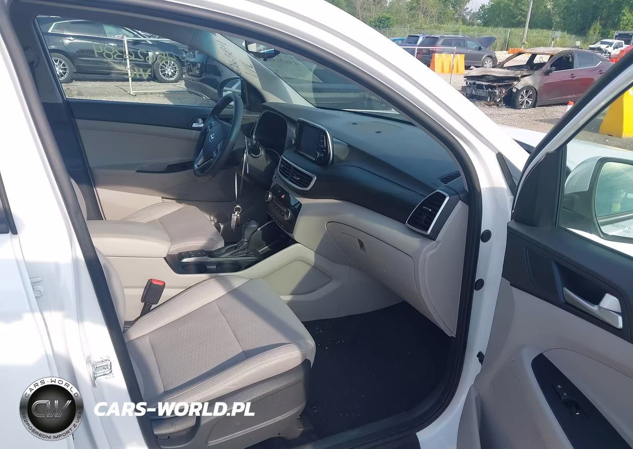 2021 Hyundai Tucson Value VIN:KM8J3CA43MU288749 - 5