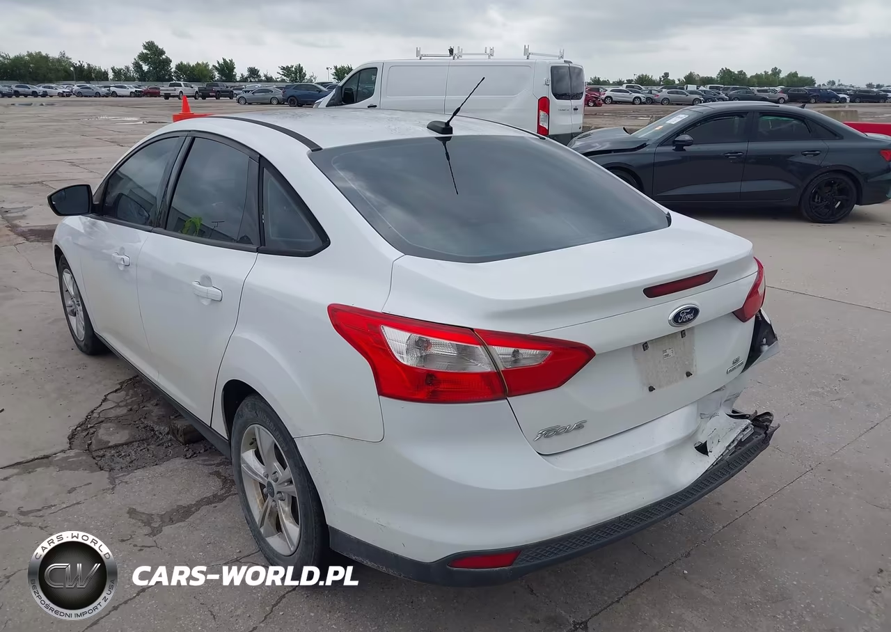 2013 Ford Focus Se VIN:1FADP3F26DL262588 - 3