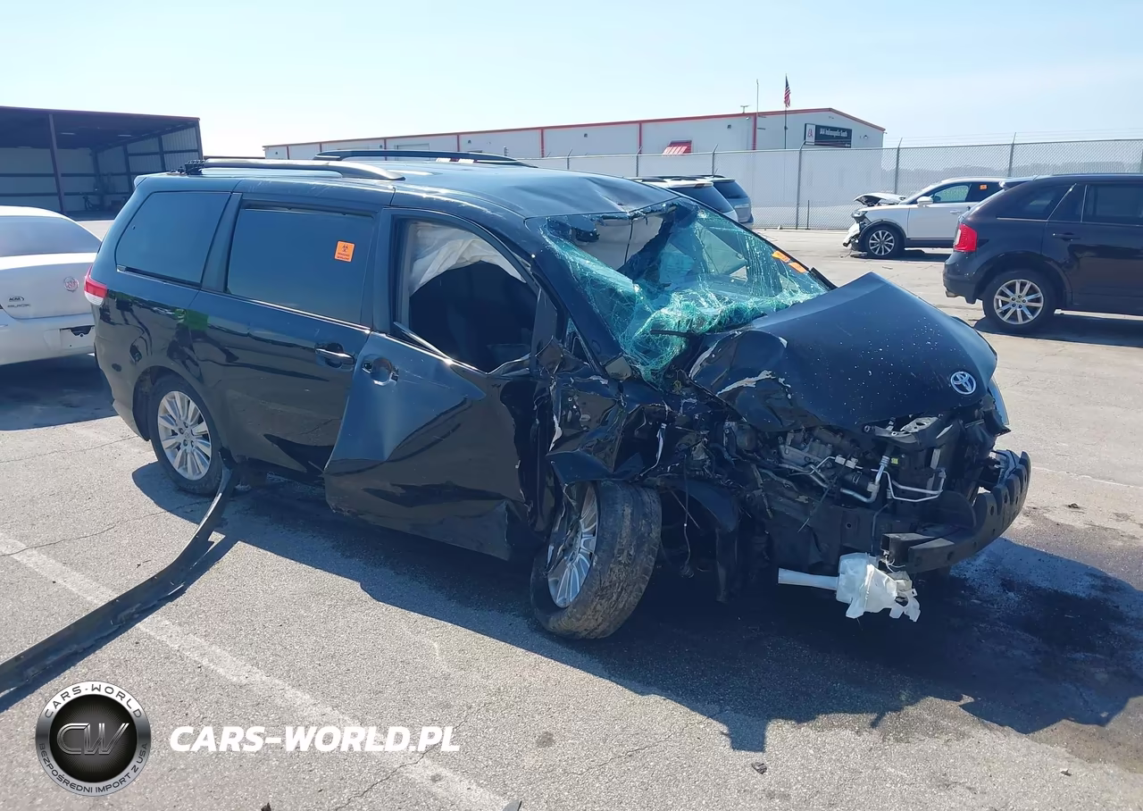 2012 Toyota Sienna Le 7 Passenger – zdjęcie 1 z 16