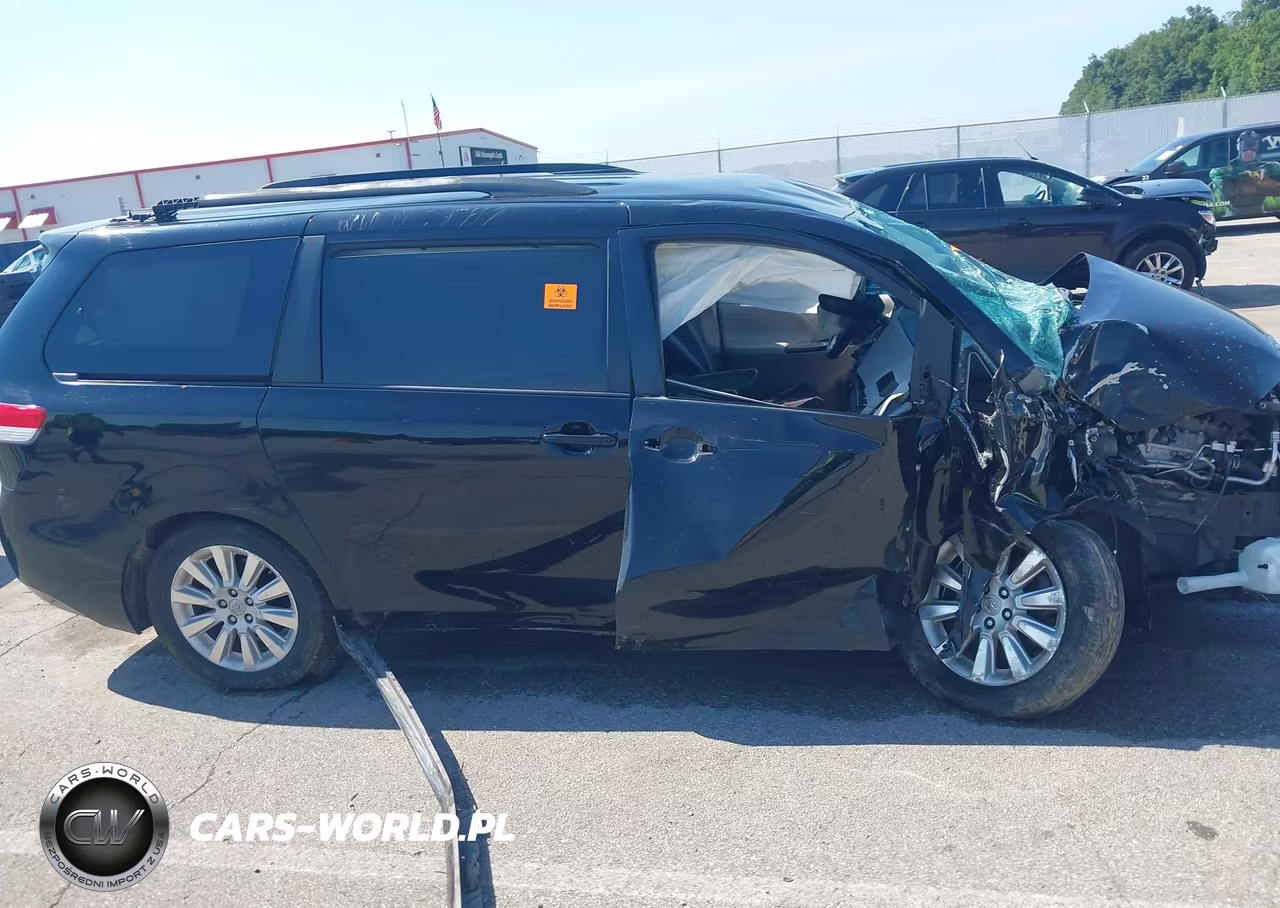 2012 Toyota Sienna Le 7 Passenger VIN:5TDJK3DC1CS036107 - 12