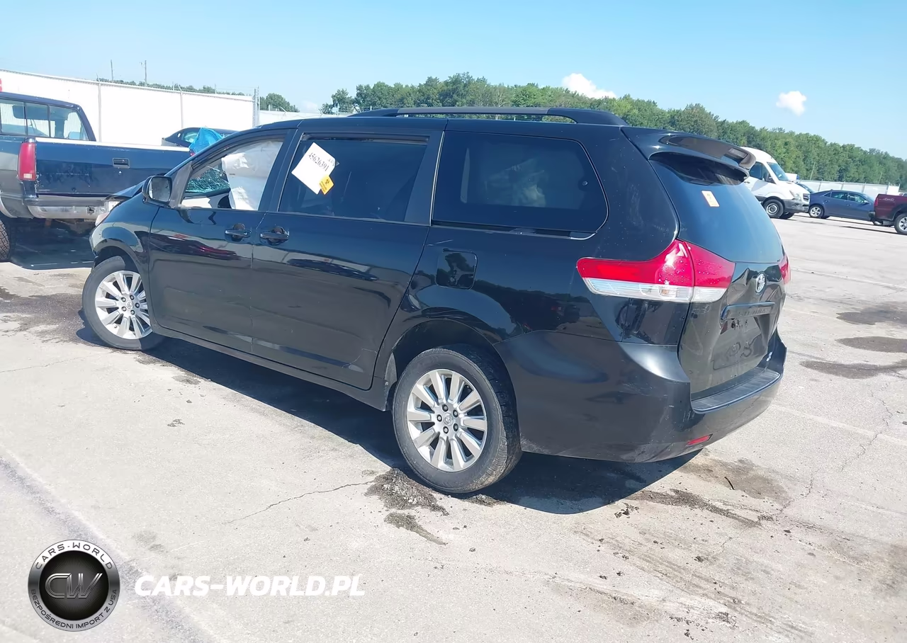 2012 Toyota Sienna Le 7 Passenger VIN:5TDJK3DC1CS036107 - 3