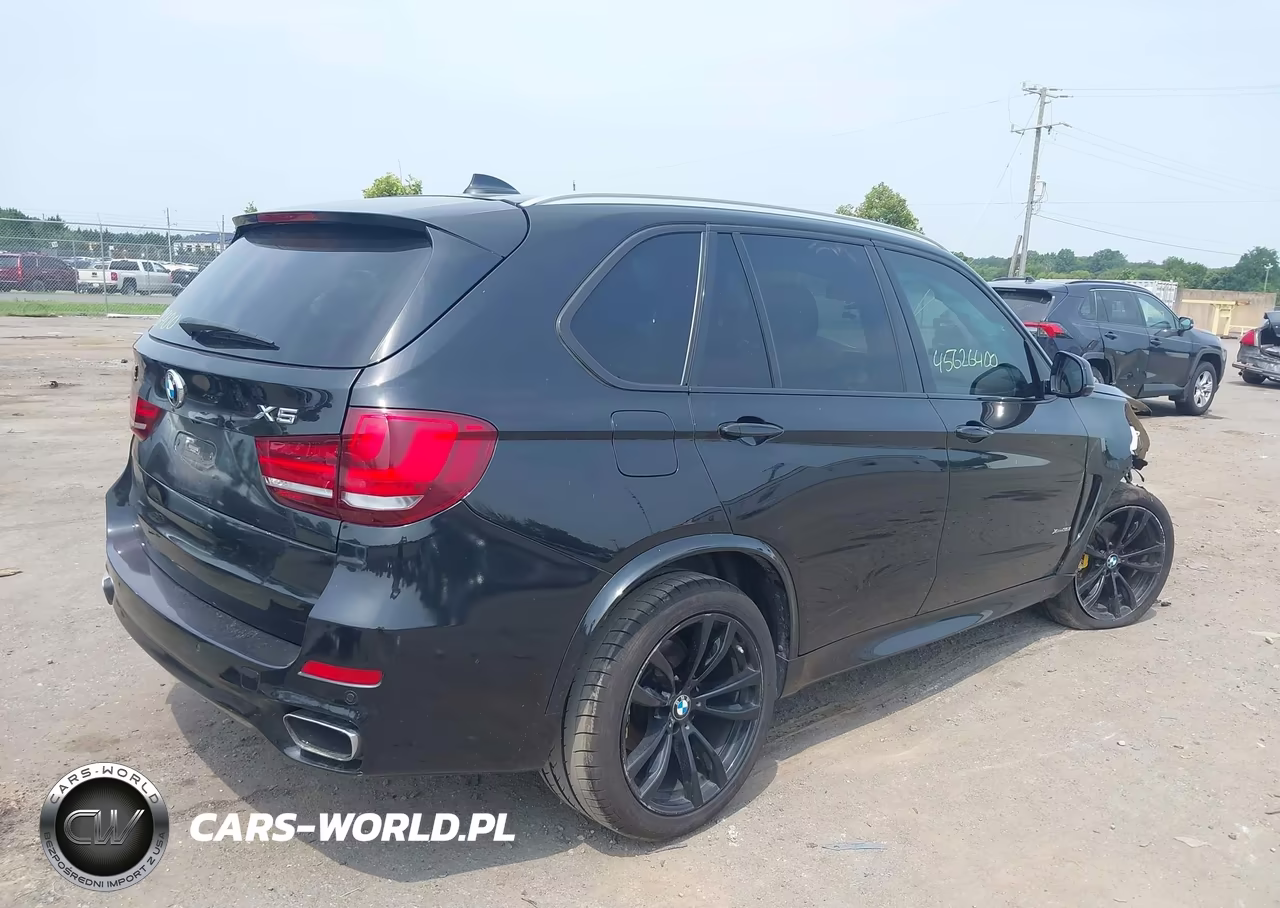 2017 BMW X5 xDrive35I VIN:5UXKR0C38H0X79260 - 4