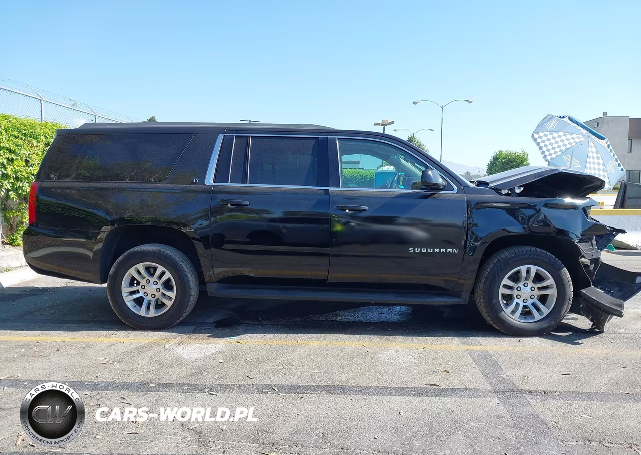 2019 Chevrolet Suburban Lt VIN:1GNSCHKCXKR204851 - 17