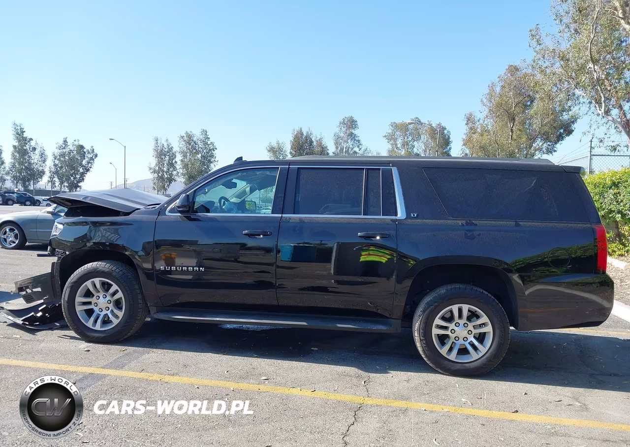 2019 Chevrolet Suburban Lt VIN:1GNSCHKCXKR204851 - 18