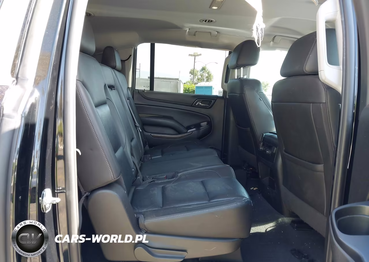 2019 Chevrolet Suburban Lt VIN:1GNSCHKCXKR204851 - 8