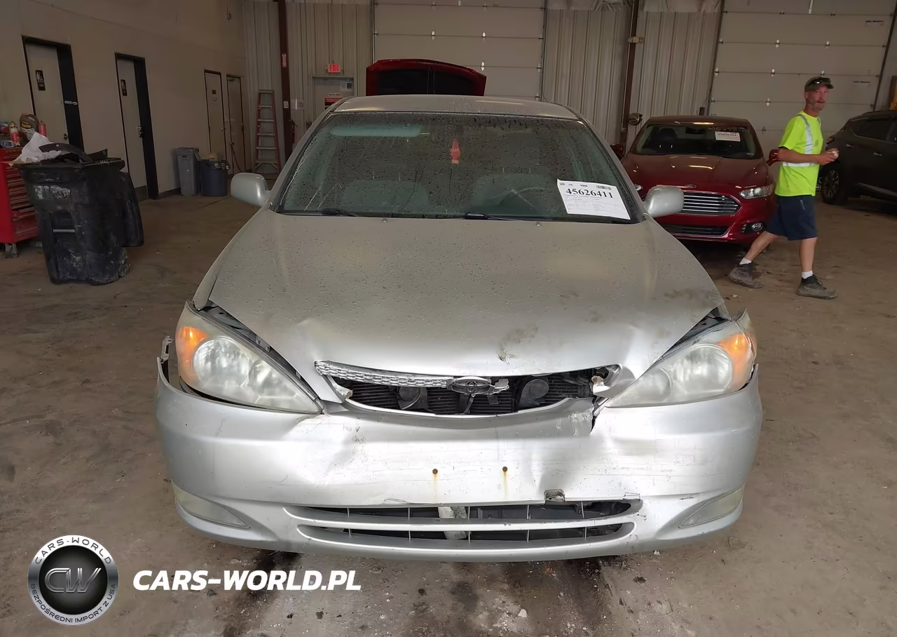 2004 Toyota Camry Xle VIN:4T1BE30K94U882440 - 12