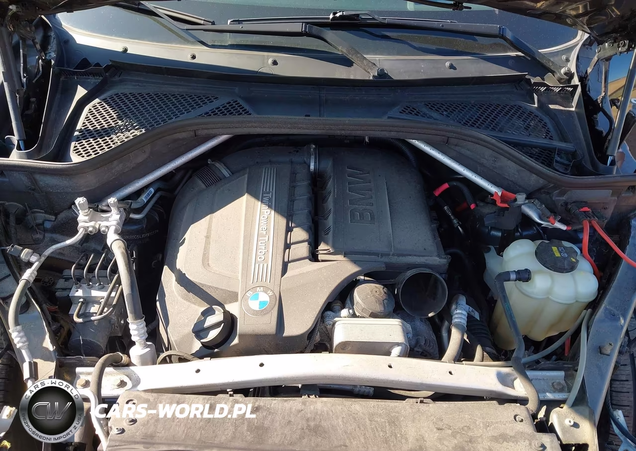 2018 BMW X5 xDrive35I VIN:5UXKR0C54J0X91333 - 10