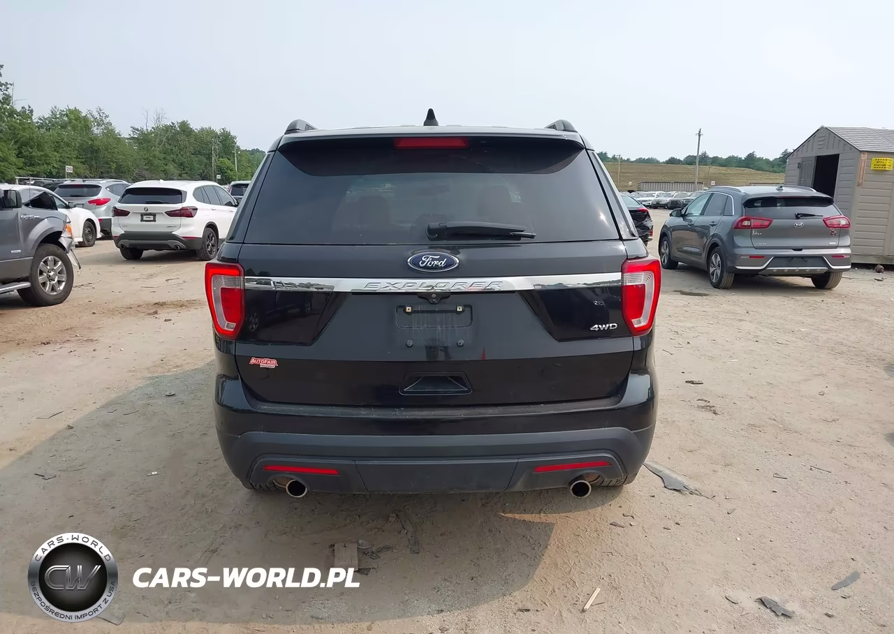 2017 Ford Explorer VIN:1FM5K8B89HGA52291 - 17