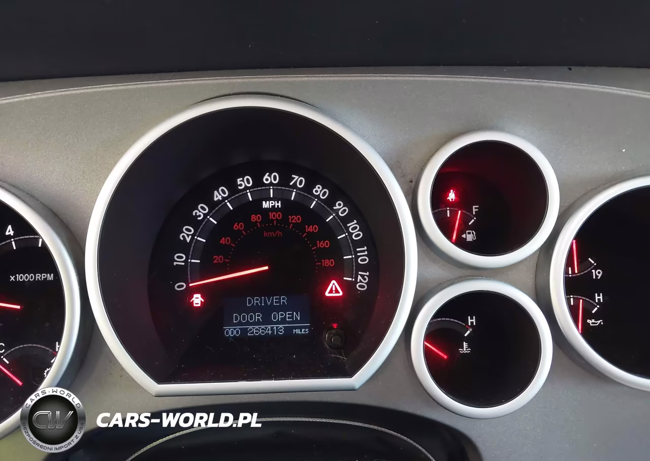 2011 Toyota Sequoia Platinum 5.7L V8 VIN:5TDYY5G10BS031157 - 7