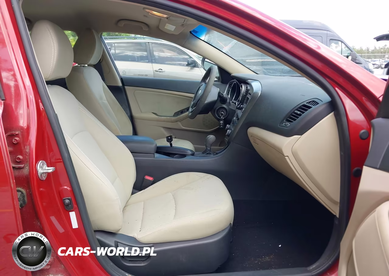 2012 Kia Optima Lx VIN:5XXGM4A70CG016076 - 5