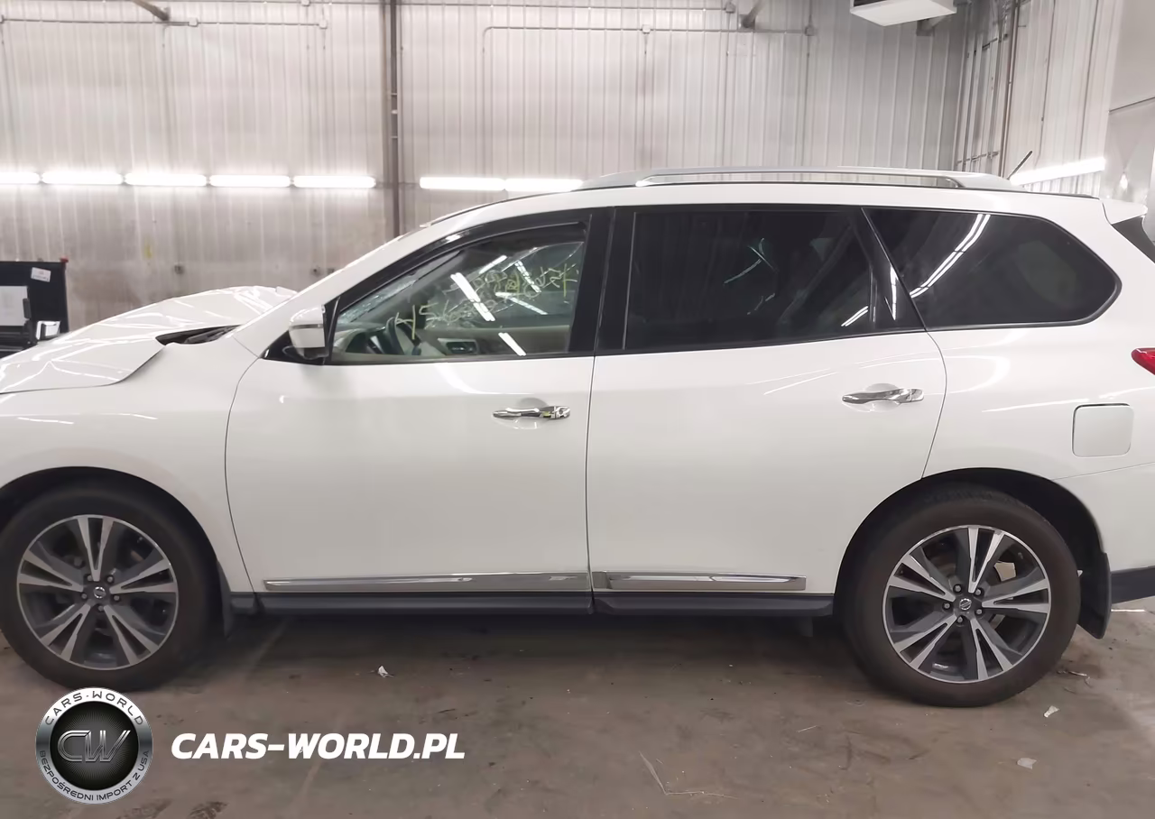 2018 Nissan Pathfinder Platinum VIN:5N1DR2MM7JC656806 - 13