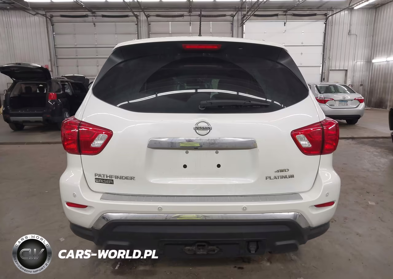 2018 Nissan Pathfinder Platinum VIN:5N1DR2MM7JC656806 - 15