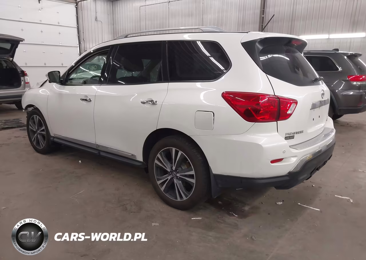 2018 Nissan Pathfinder Platinum VIN:5N1DR2MM7JC656806 - 3