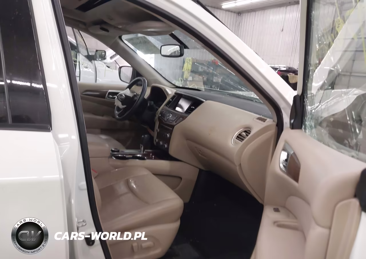 2018 Nissan Pathfinder Platinum VIN:5N1DR2MM7JC656806 - 5