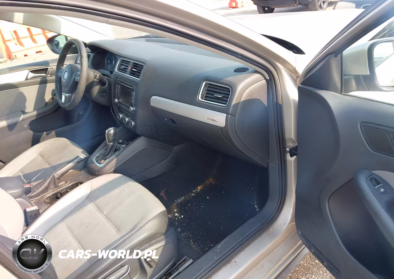 2013 Volkswagen Jetta Hybrid Se VIN:3VW637AJ9DM308253 - 5