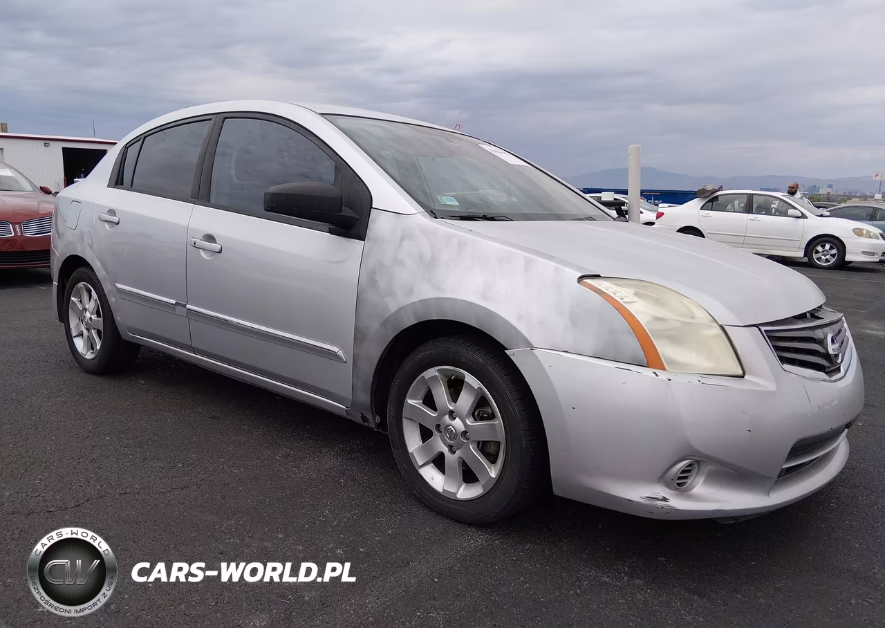 2012 Nissan Sentra 2.0 S – zdjęcie 1 z 11