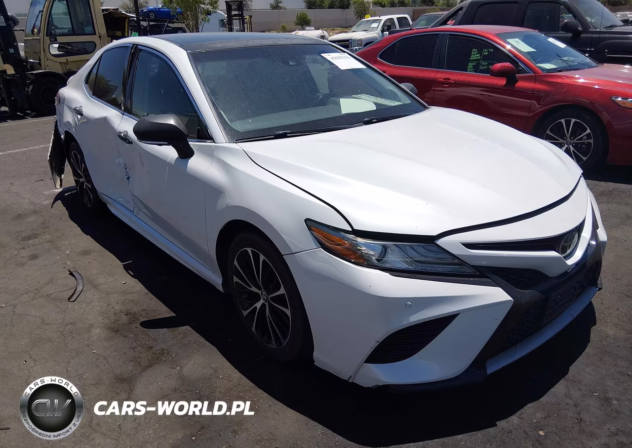 2018 Toyota Camry Xse-Xle