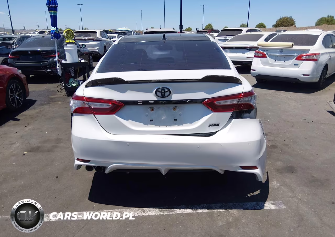 2018 Toyota Camry Xse-Xle VIN:4T1BZ1HKXJU012978 - 16