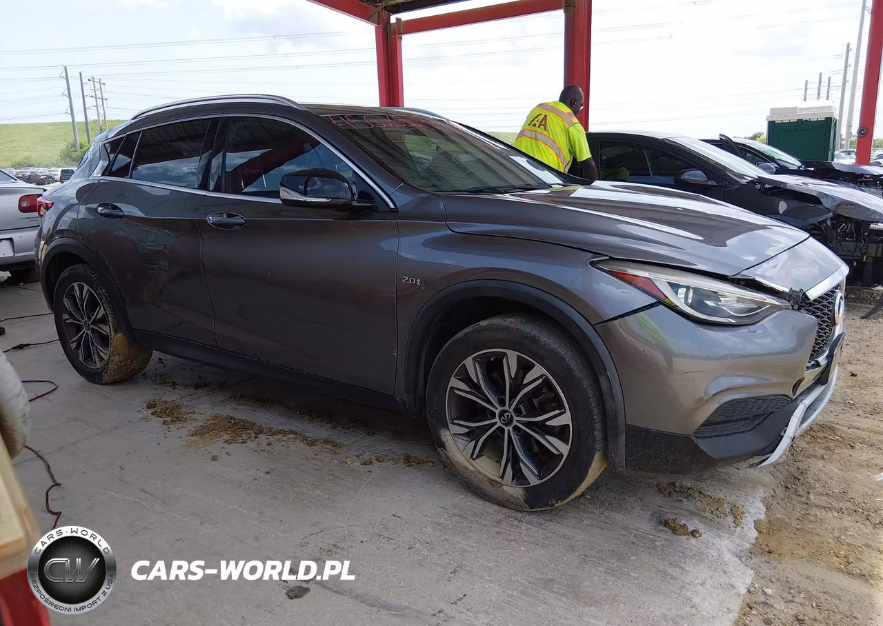 2018 Infiniti Qx30 Luxury VIN:SJKCH5CR6JA061004 - 13