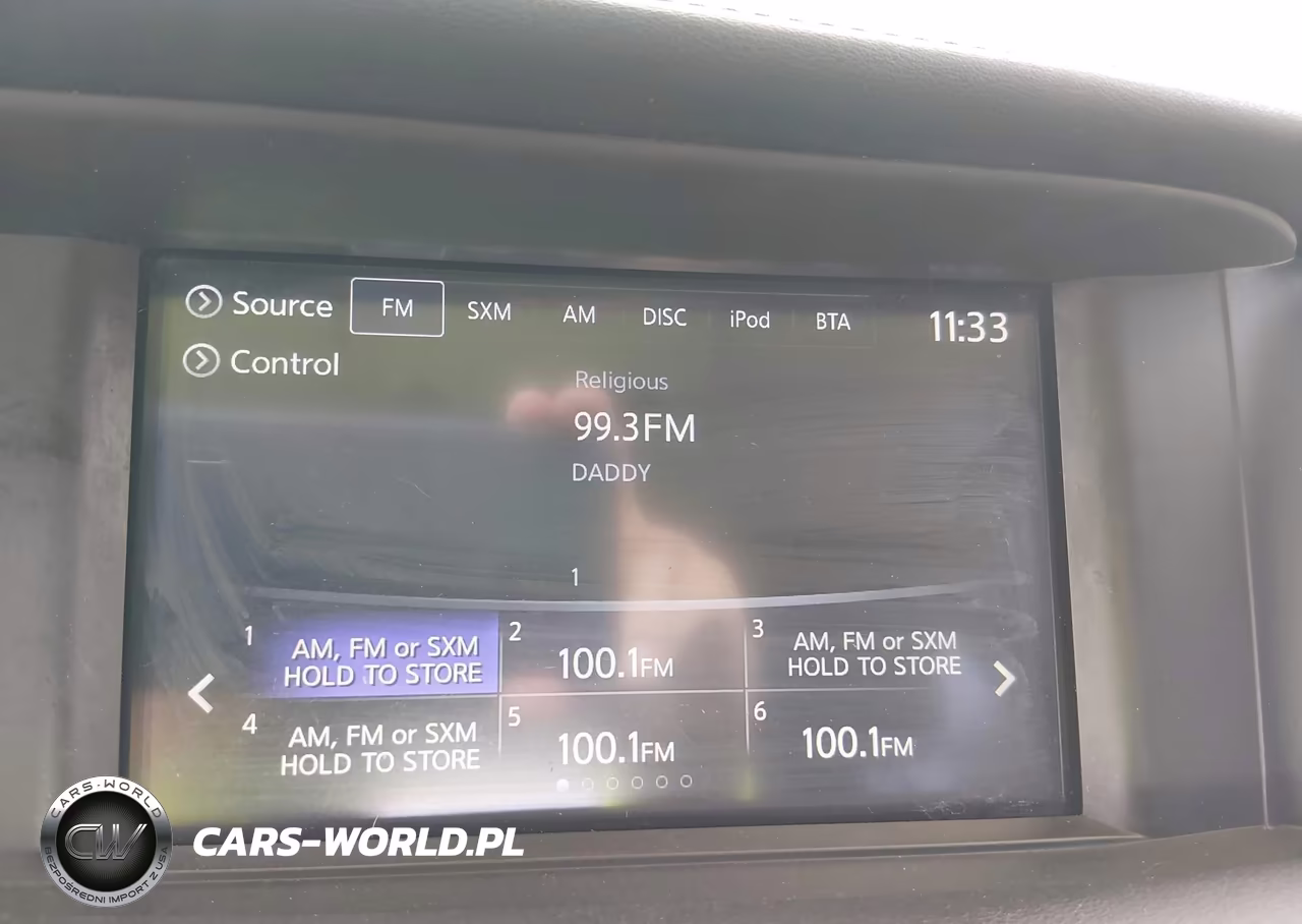 2018 Infiniti Qx30 Luxury VIN:SJKCH5CR6JA061004 - 18