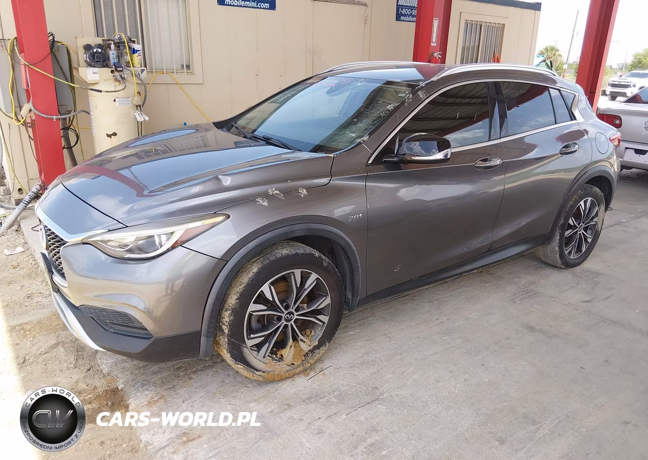 2018 Infiniti Qx30 Luxury VIN:SJKCH5CR6JA061004 - 2