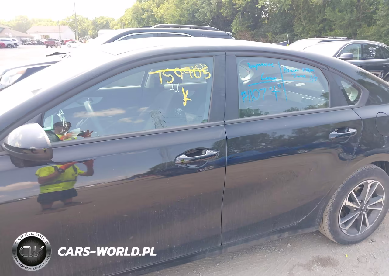 2024 Kia Forte Lxs VIN:3KPF24AD4RE759705 - 15