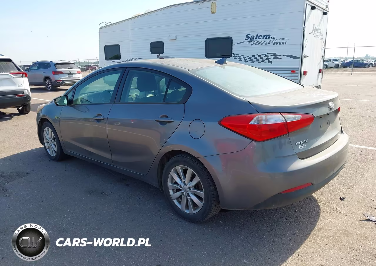 2016 Kia Forte Lx VIN:KNAFX4A68G5468181 - 3