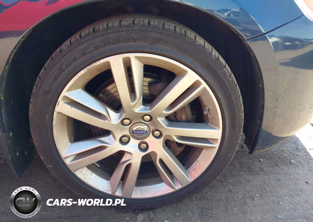 2012 Volvo S60 T6-T6 R-Design-T6 W-Moonroof VIN:YV1902FH7C2128173 - 13